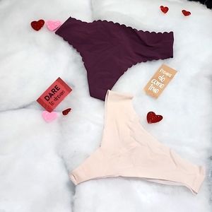 Victoria's Secret No show Thong Underwear in Size L